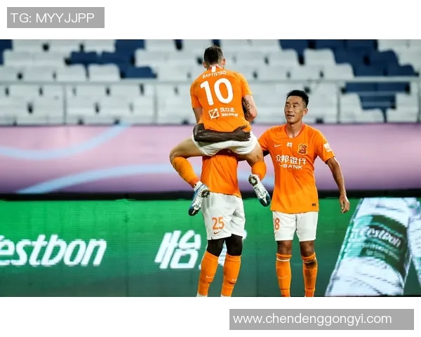 北京羽毛球队以63分稳居锦标赛积分榜首位展现强劲实力 北京羽毛球队以63分稳居锦标赛积分榜首位展现强劲实力